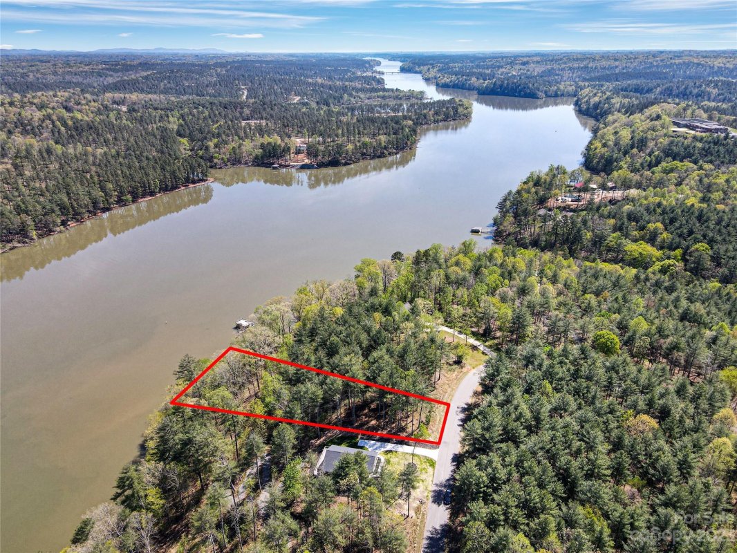 2578 Waterside Boulevard Lot 70