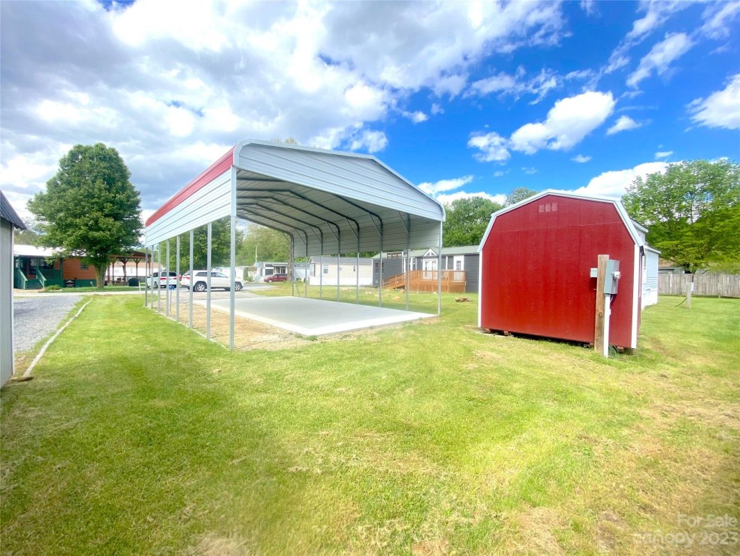 205 Pike Point