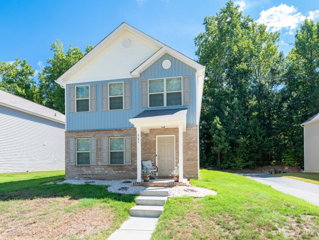 561 Stockton Way