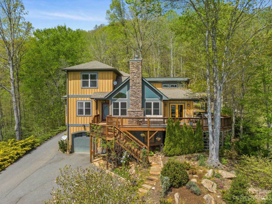 195 Red Sky Ridge