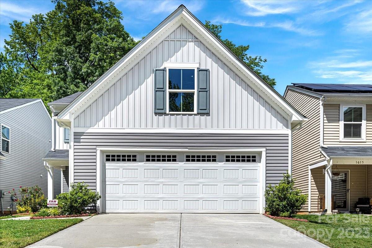 1611 Hooper Court