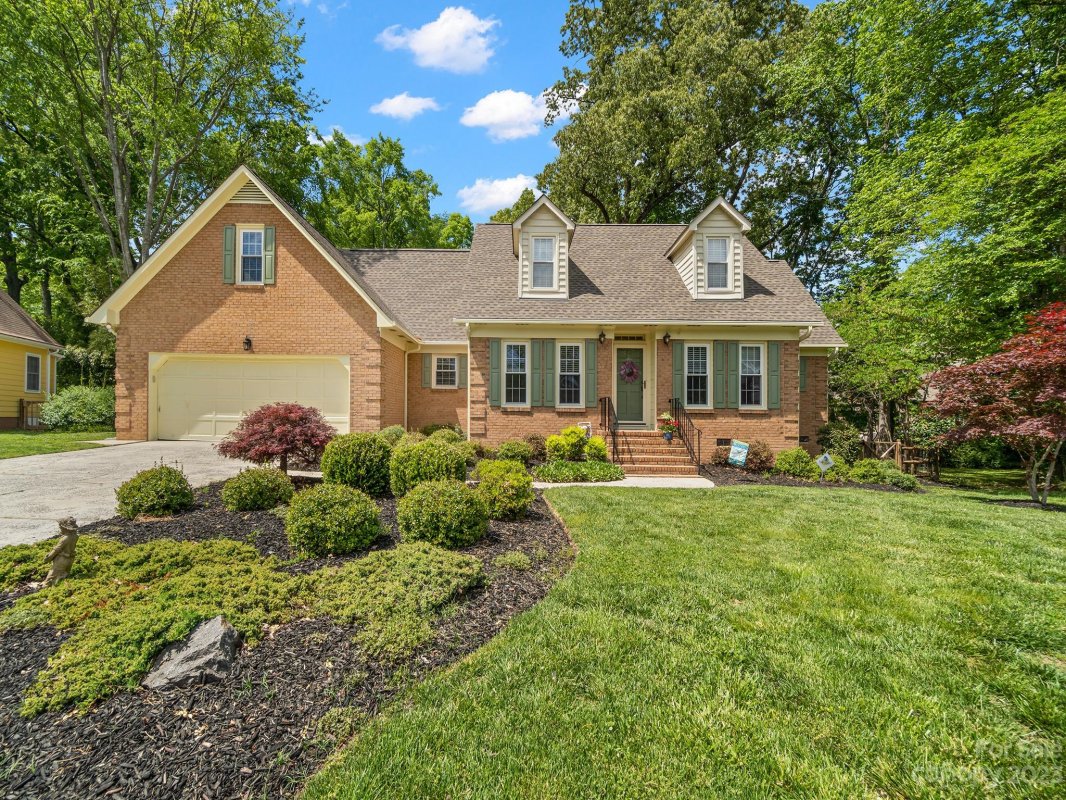 5804 Winburn Lane