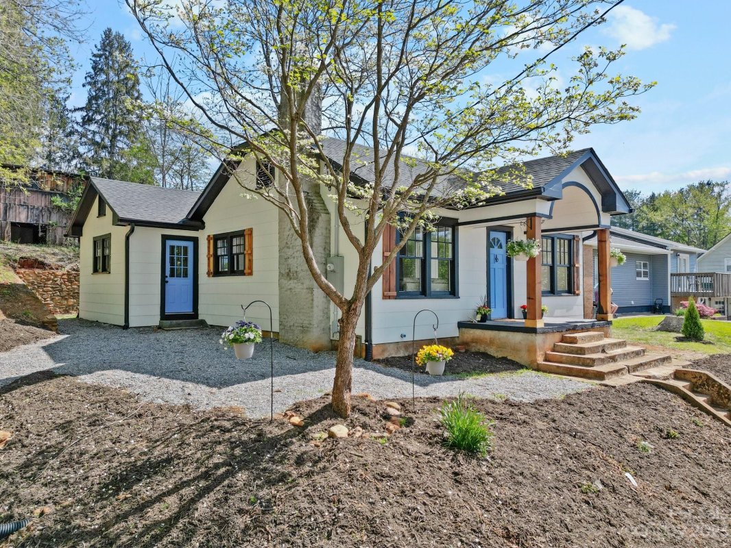 29 Poplar Street
