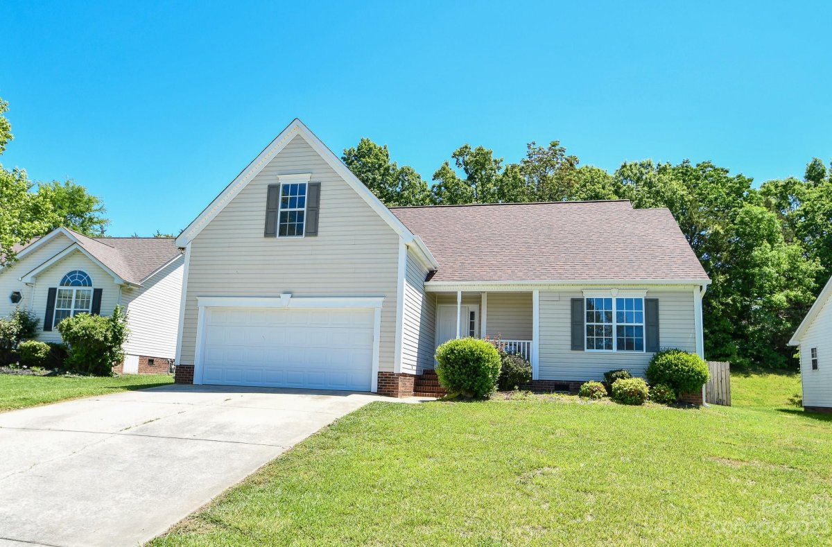 963 Avery Court