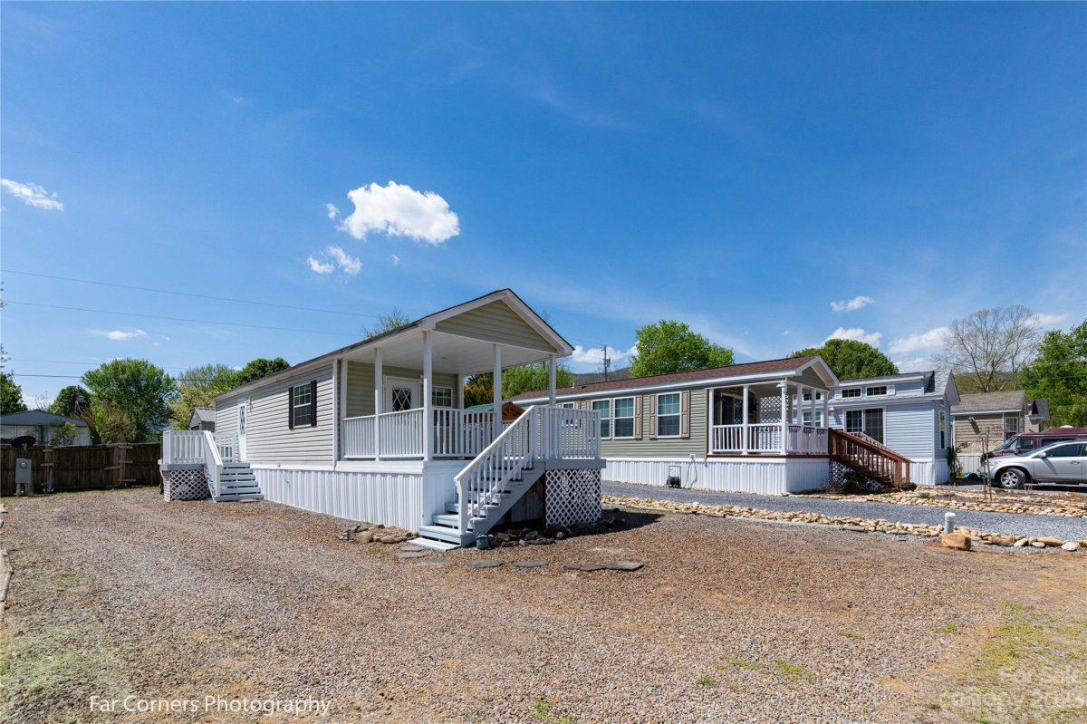 219 Pike Point