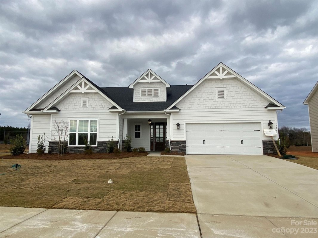 3924 Dahlia Drive CGE0016
