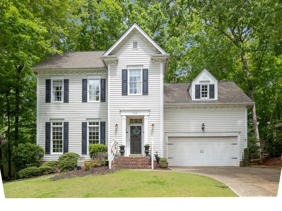 7810 Forest Oaks Lane