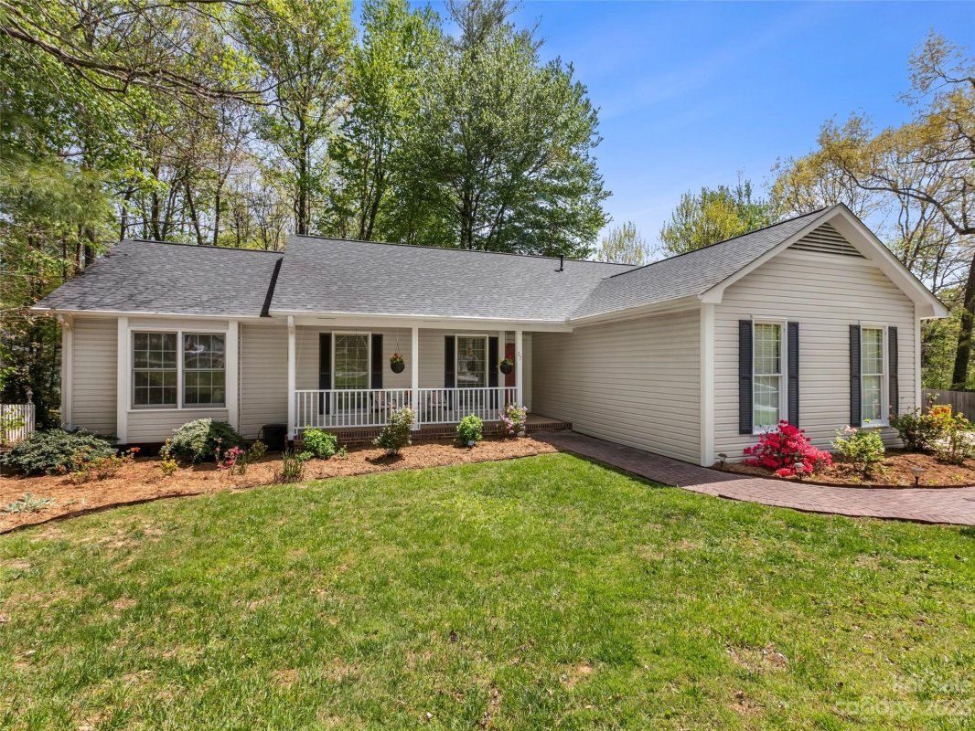 27 Southchase Drive