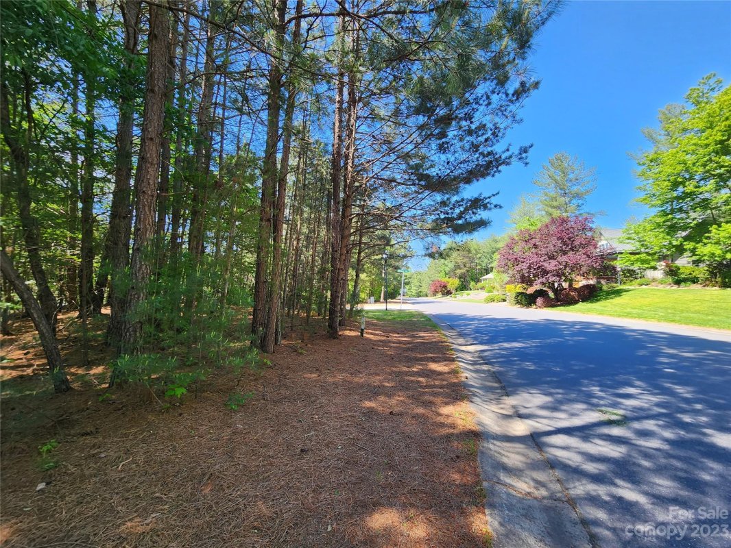 5017 Winfield Lane