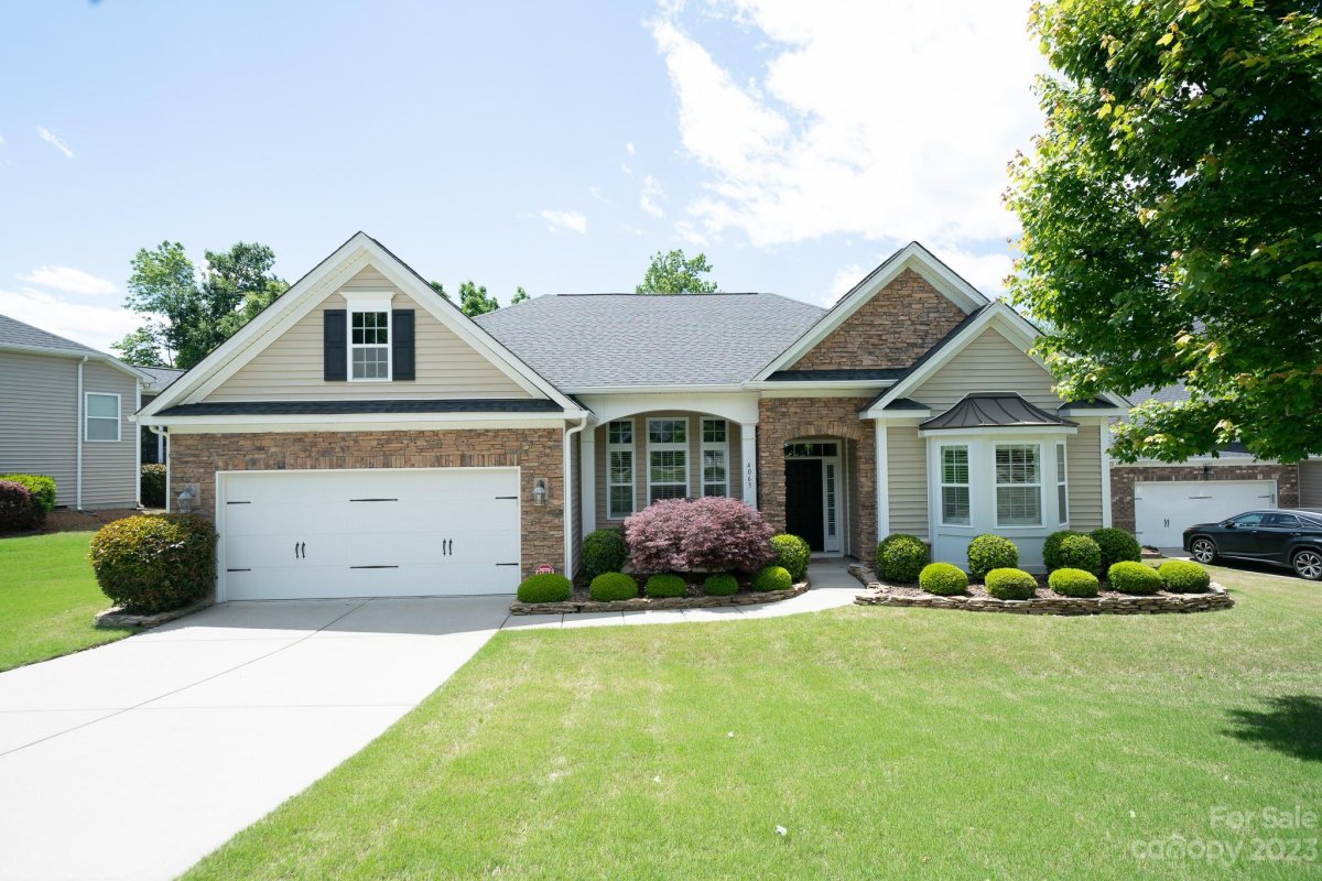 4063 Hickory View Drive