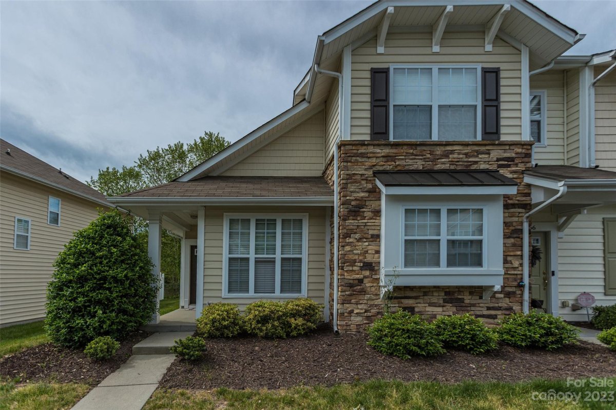 968 Copperstone Lane