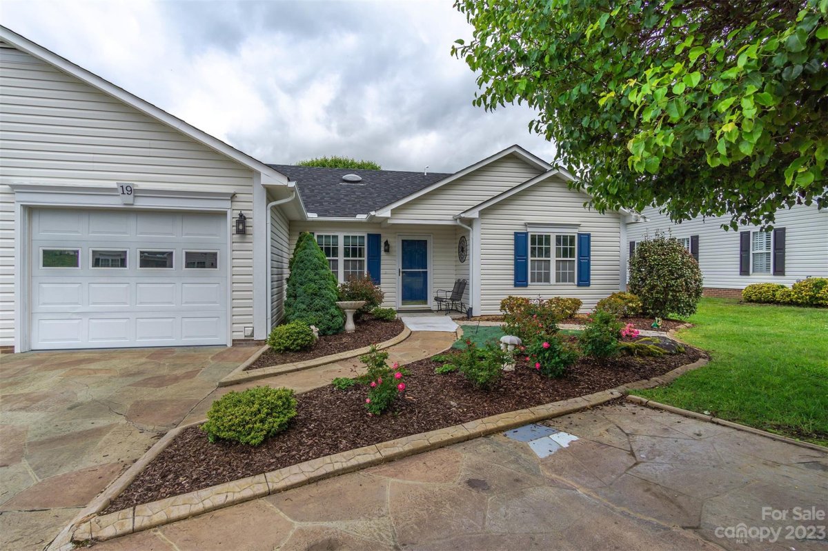 19 Briarbrook Road