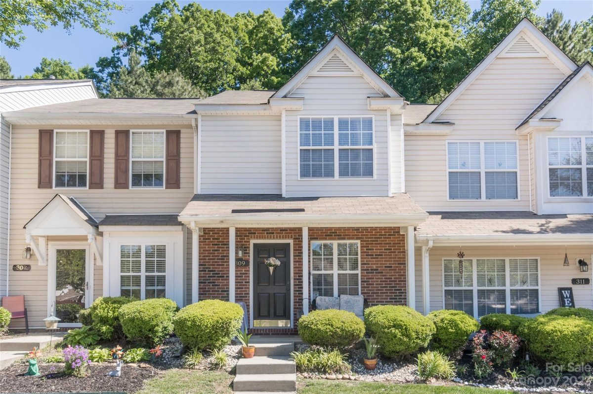 309 Wilkes Place Drive 605