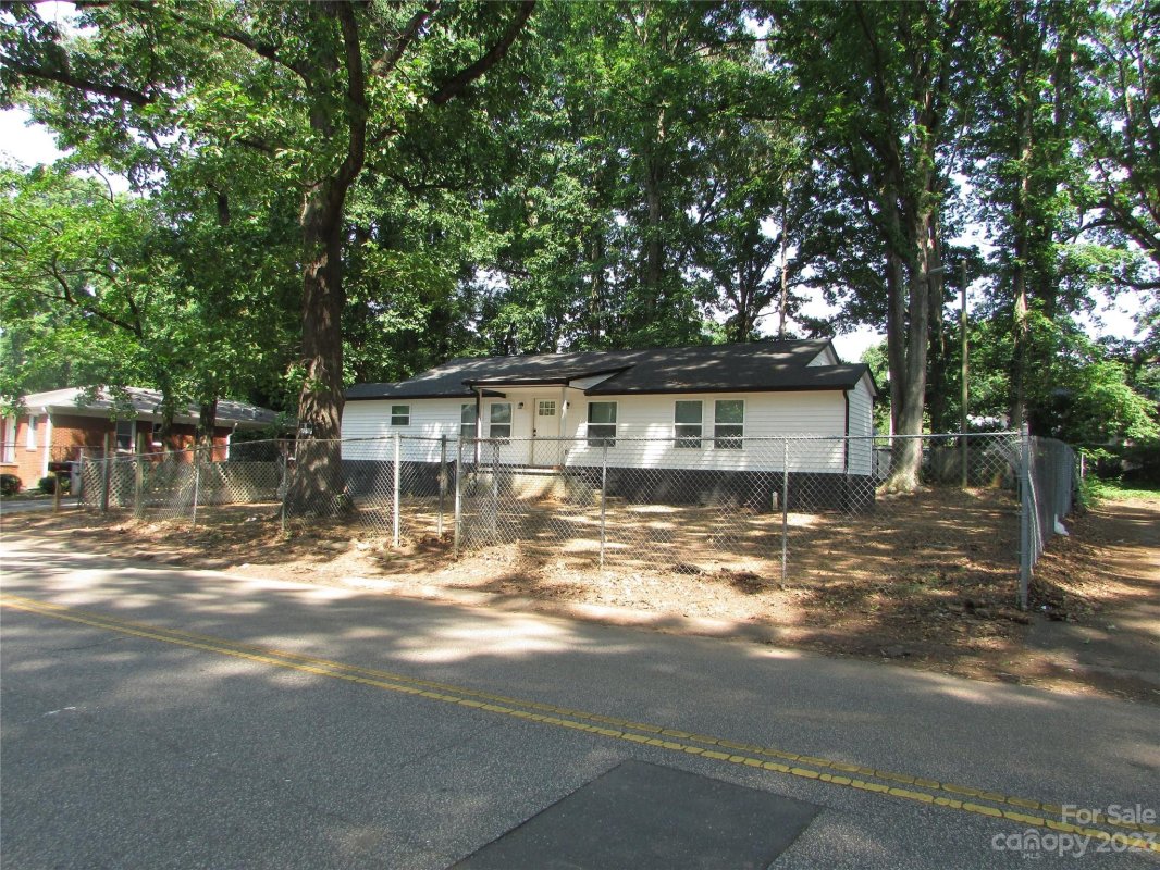 2631 Kenhill Drive