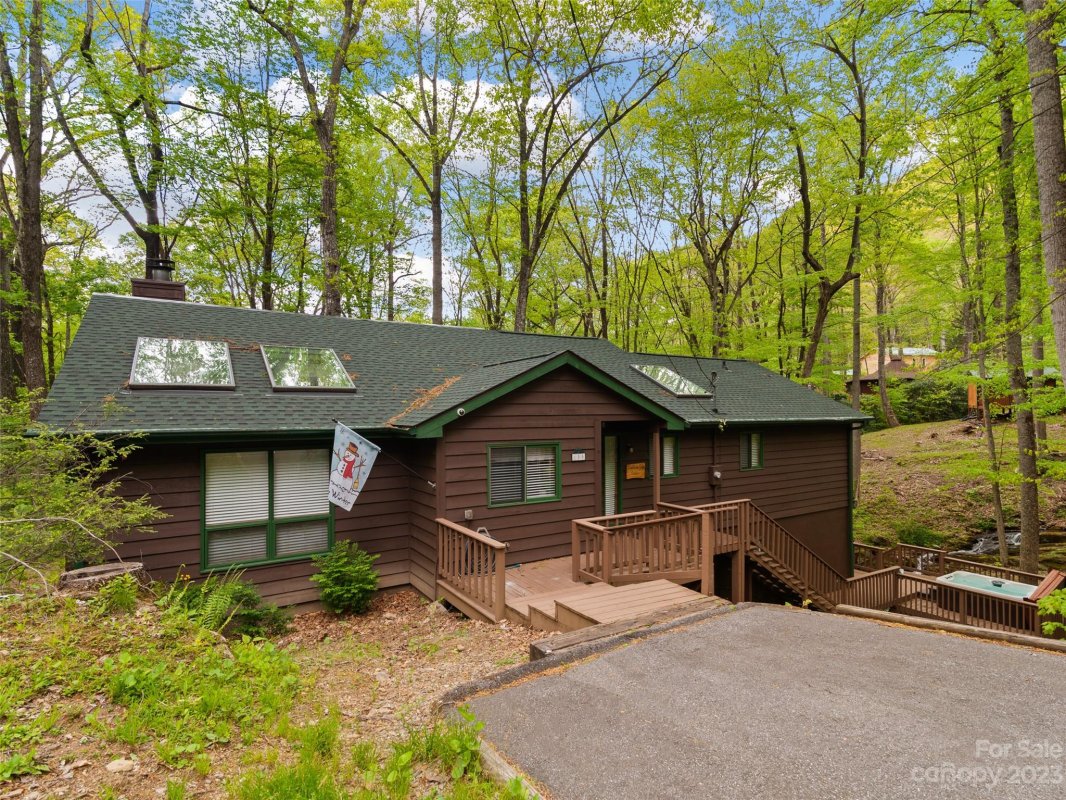180 Frostridge Road