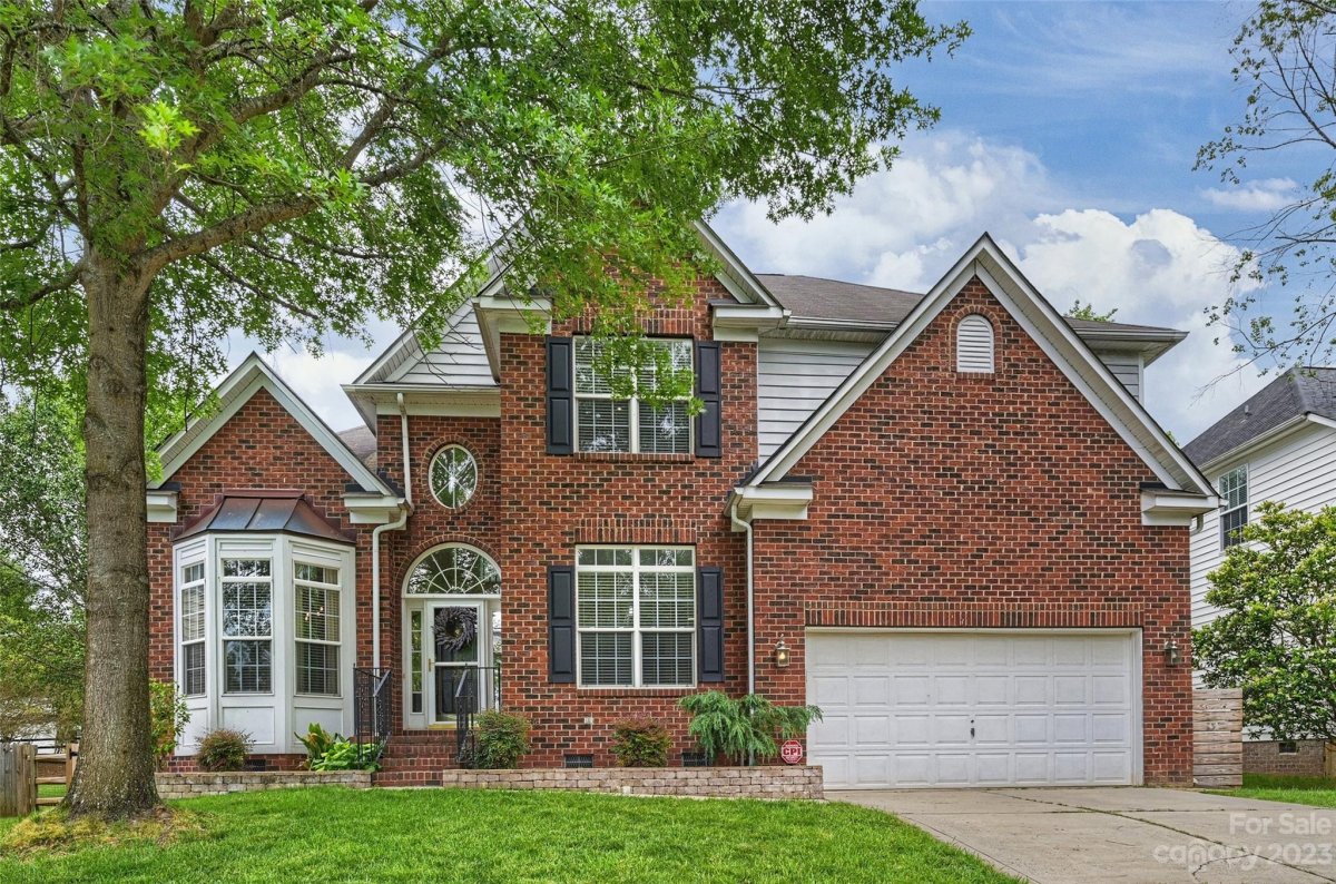215 Tyndale Court