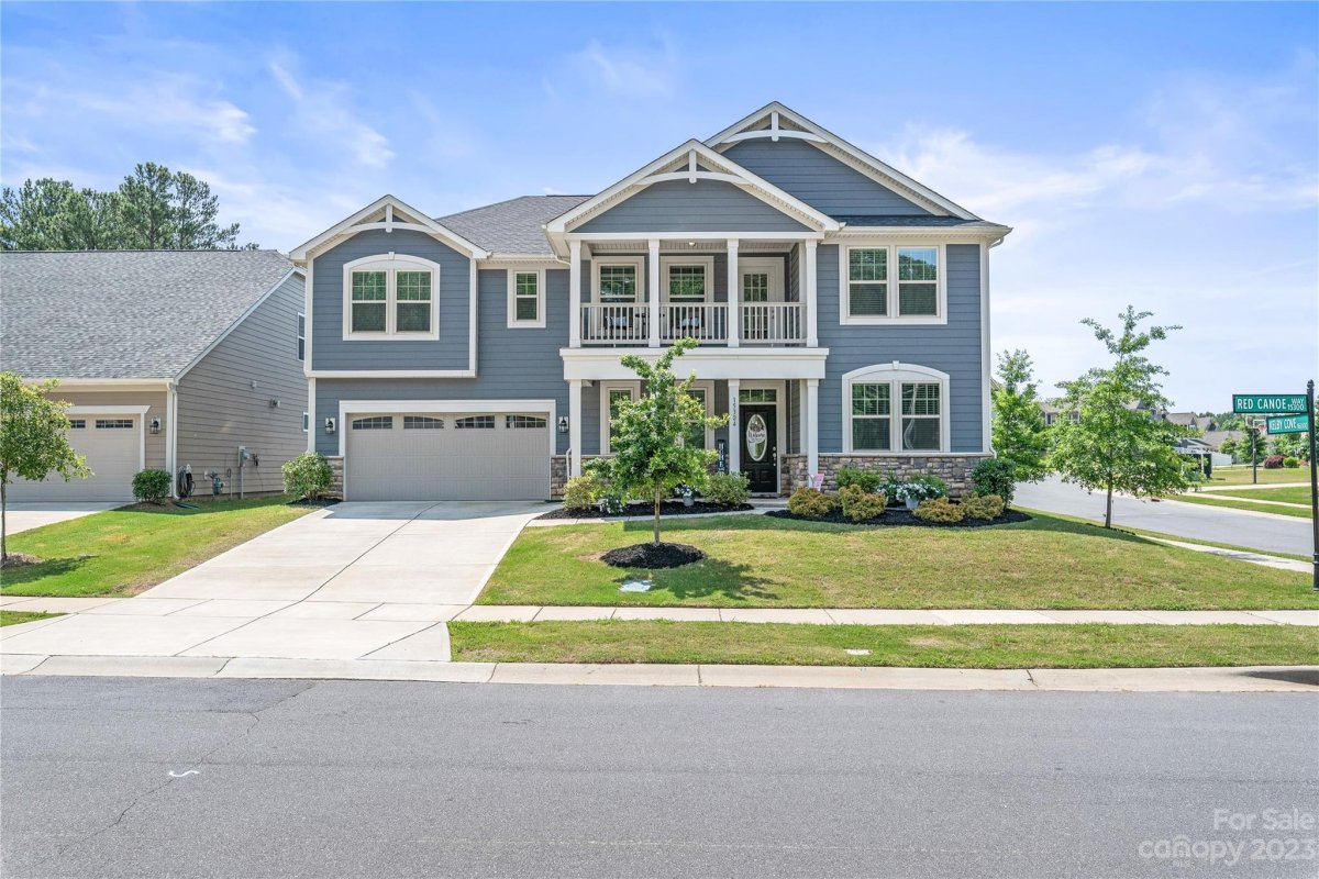 15304 Red Canoe Way