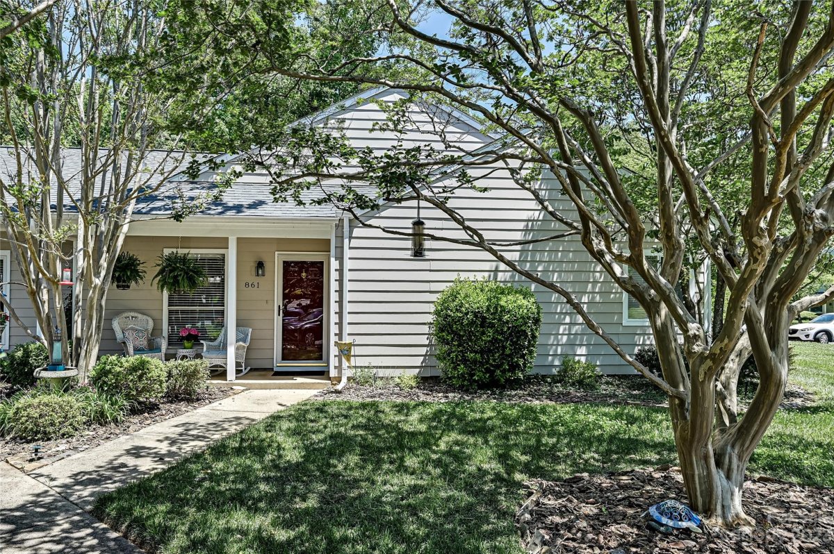 861 Sardis Cove Drive