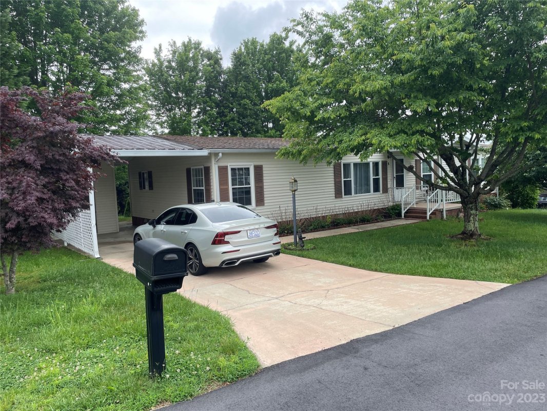 8 Marjorie Lane