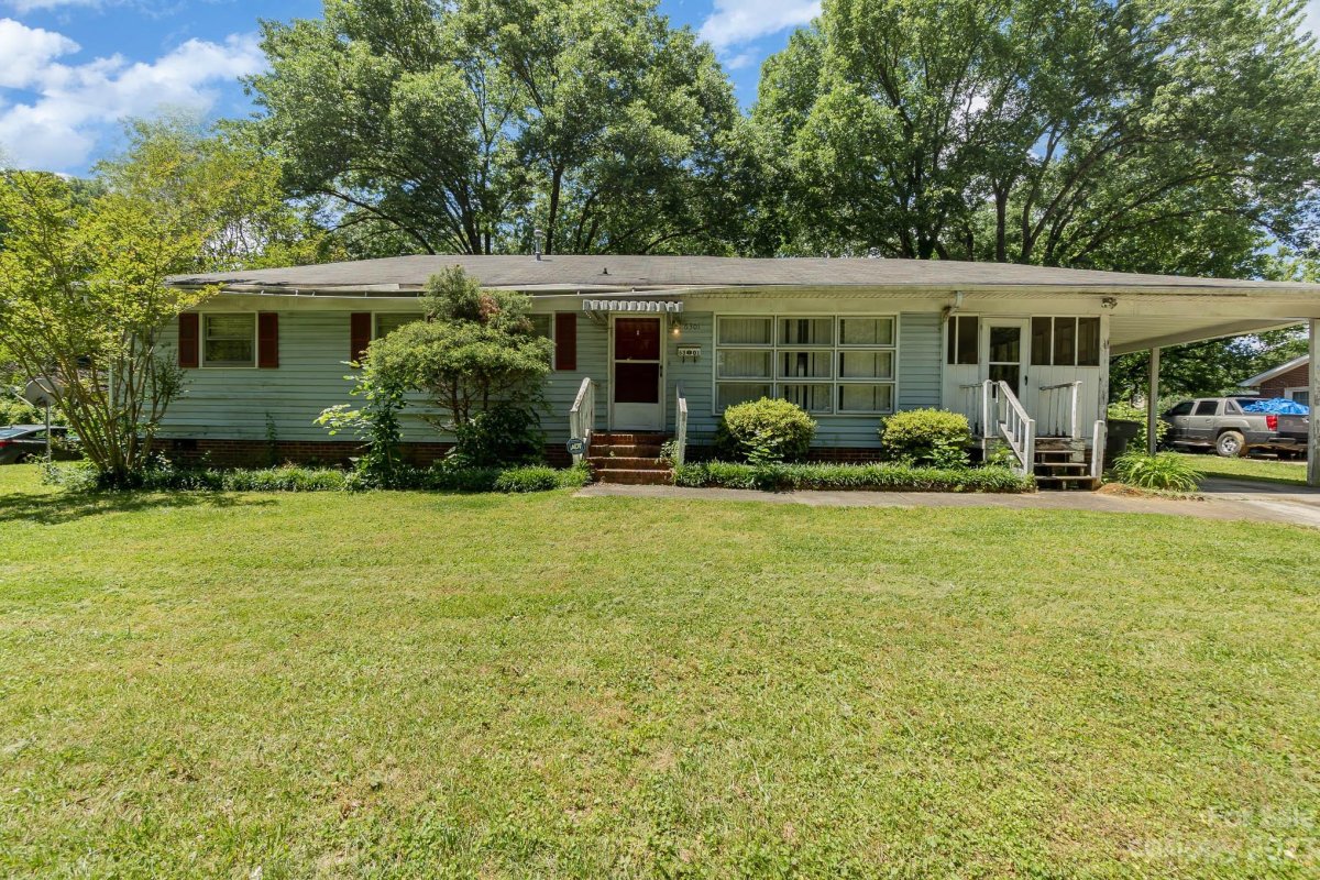 6301 Covecreek Drive