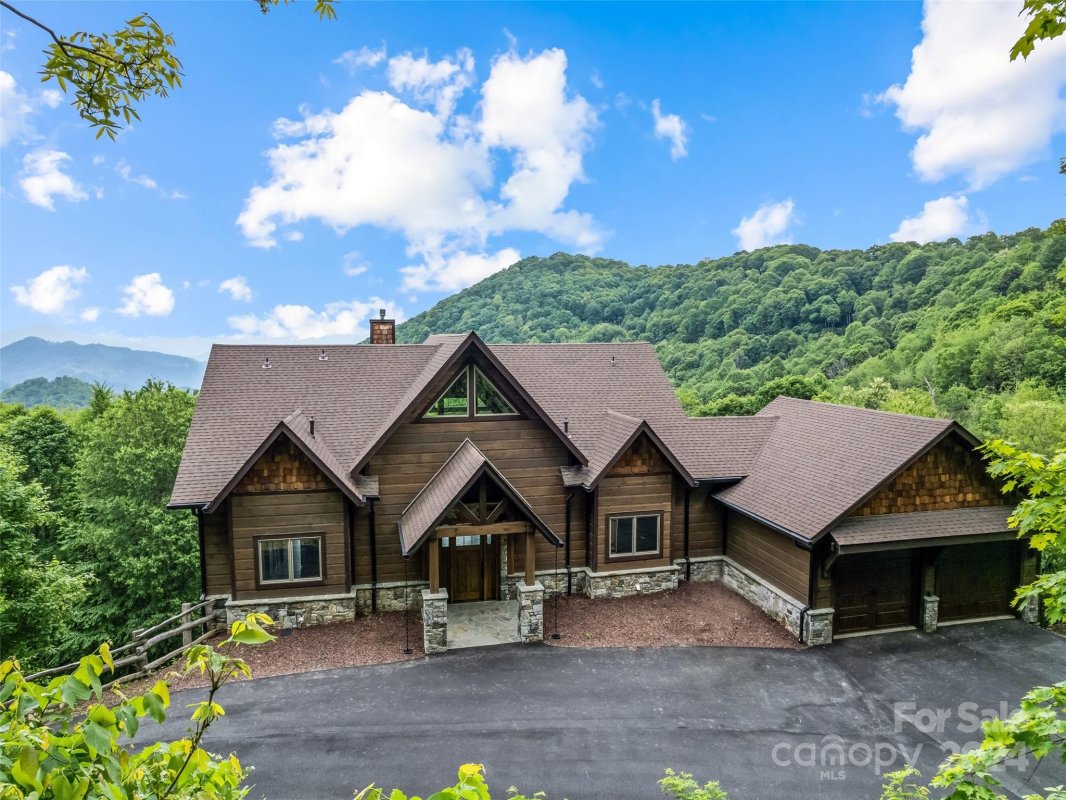 1230 Asgi Trail
