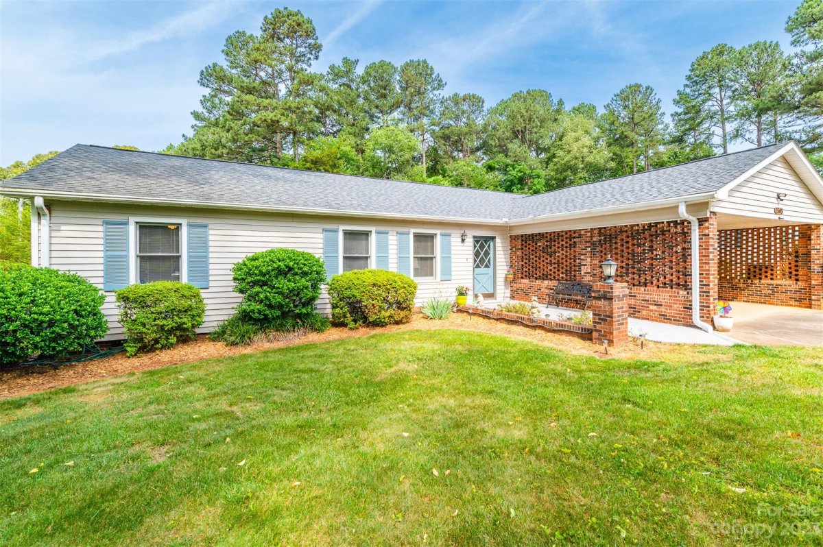 1505 Cameron Drive