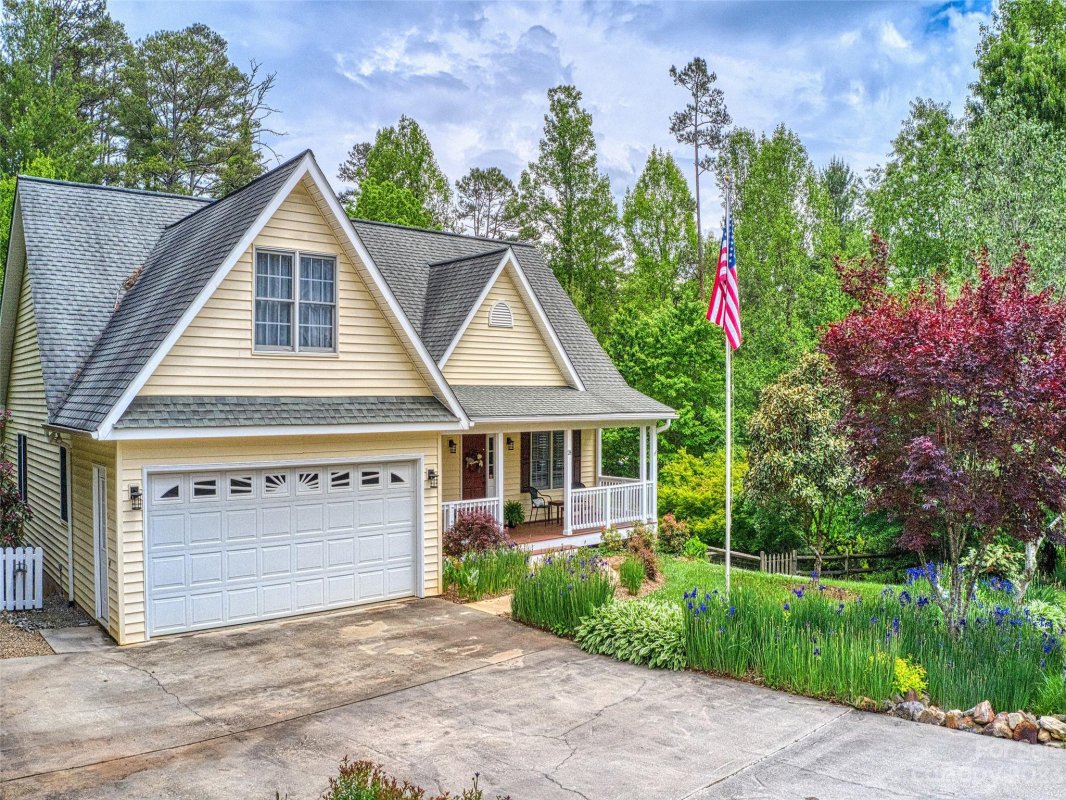 24 Double Brook Drive