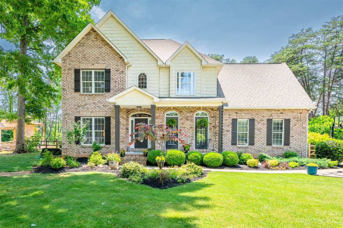 298 Stutts Road