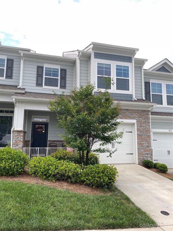 915 Emma Kate Court