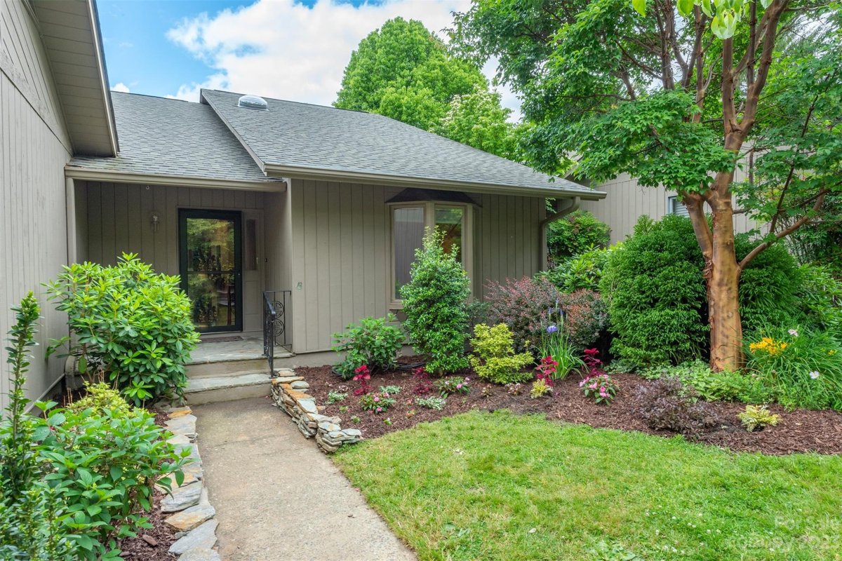 19 Ridge Terrace