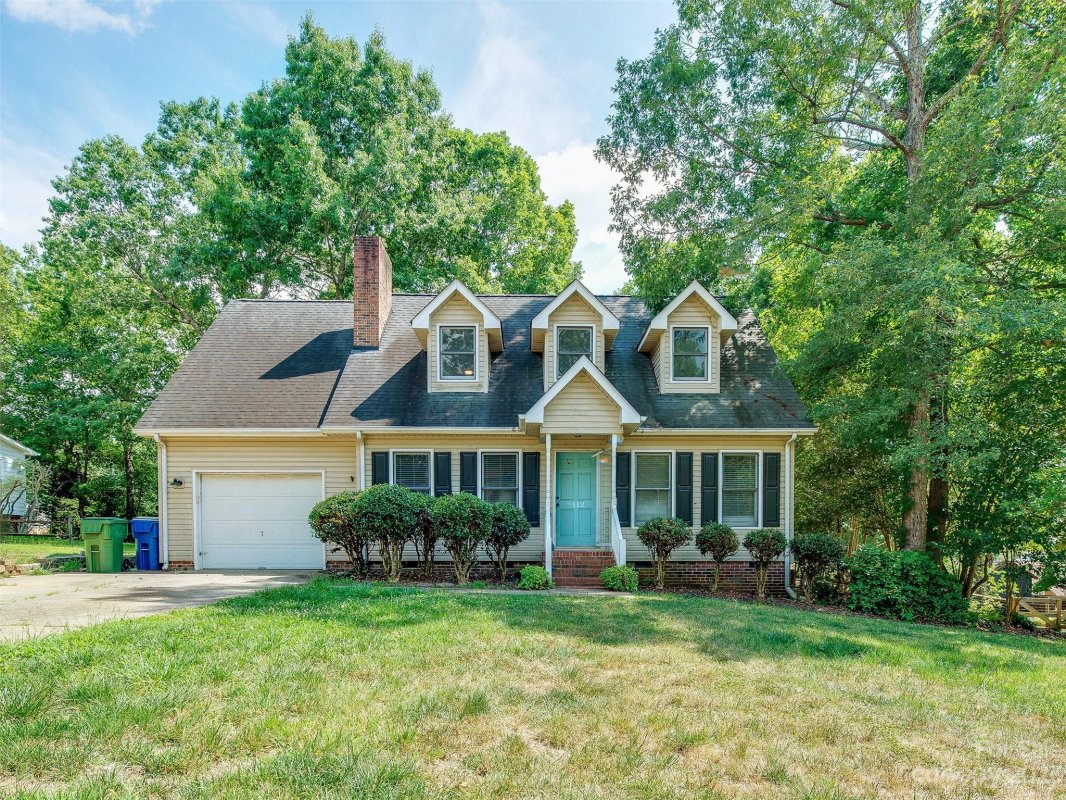 112 Deertrack Drive