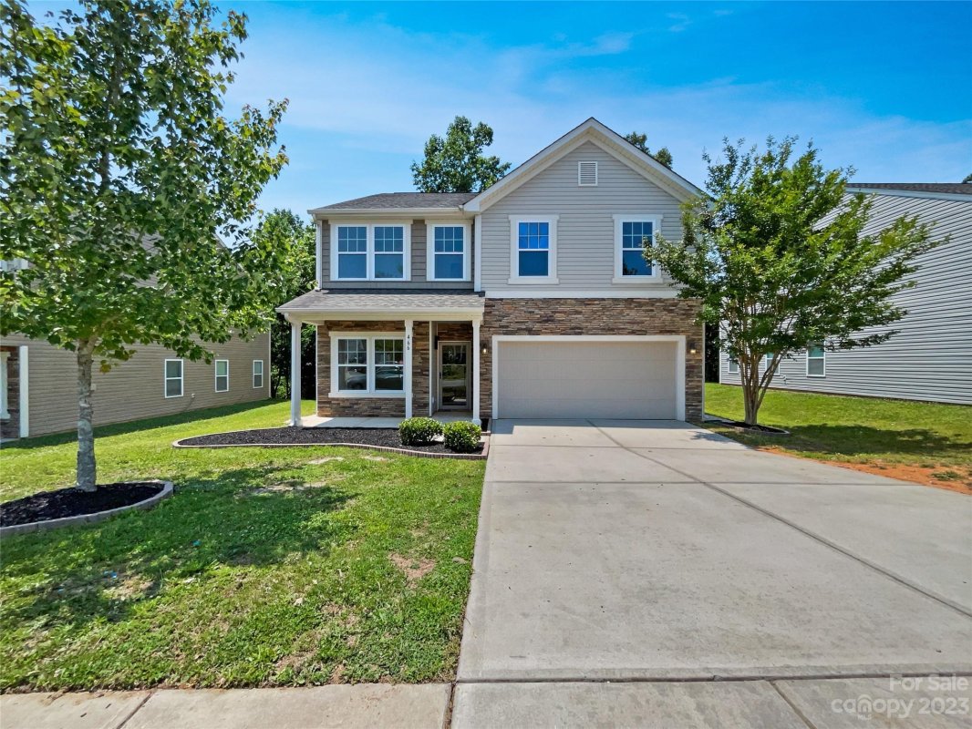 466 Dutch White Drive