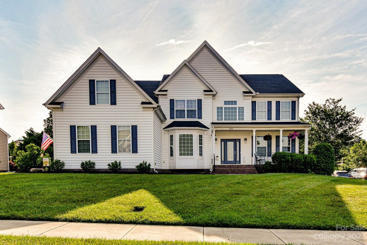 2404 Claridge Road
