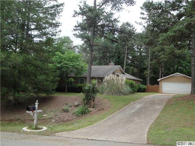 2205 Waverly Drive 72