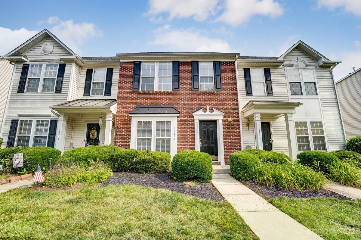 12213 Jessica Place