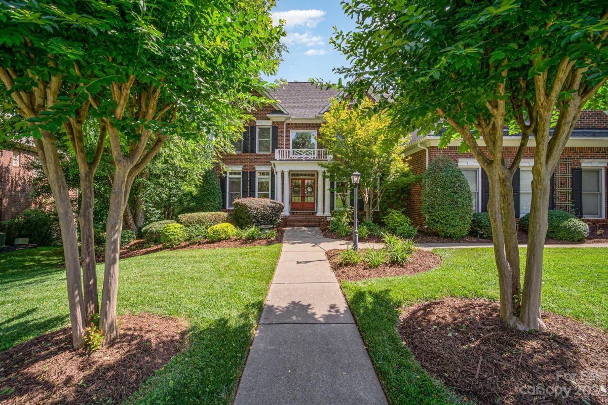 3608 Yearling Court