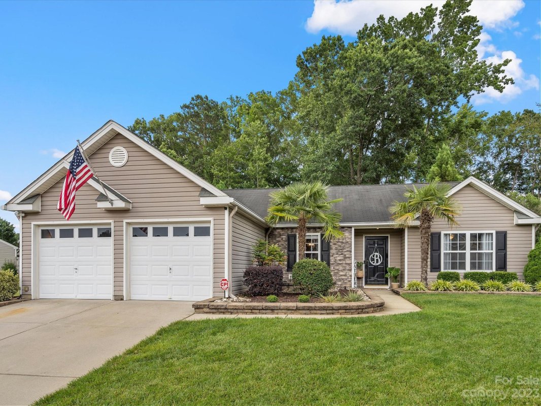 3907 Edgeview Drive