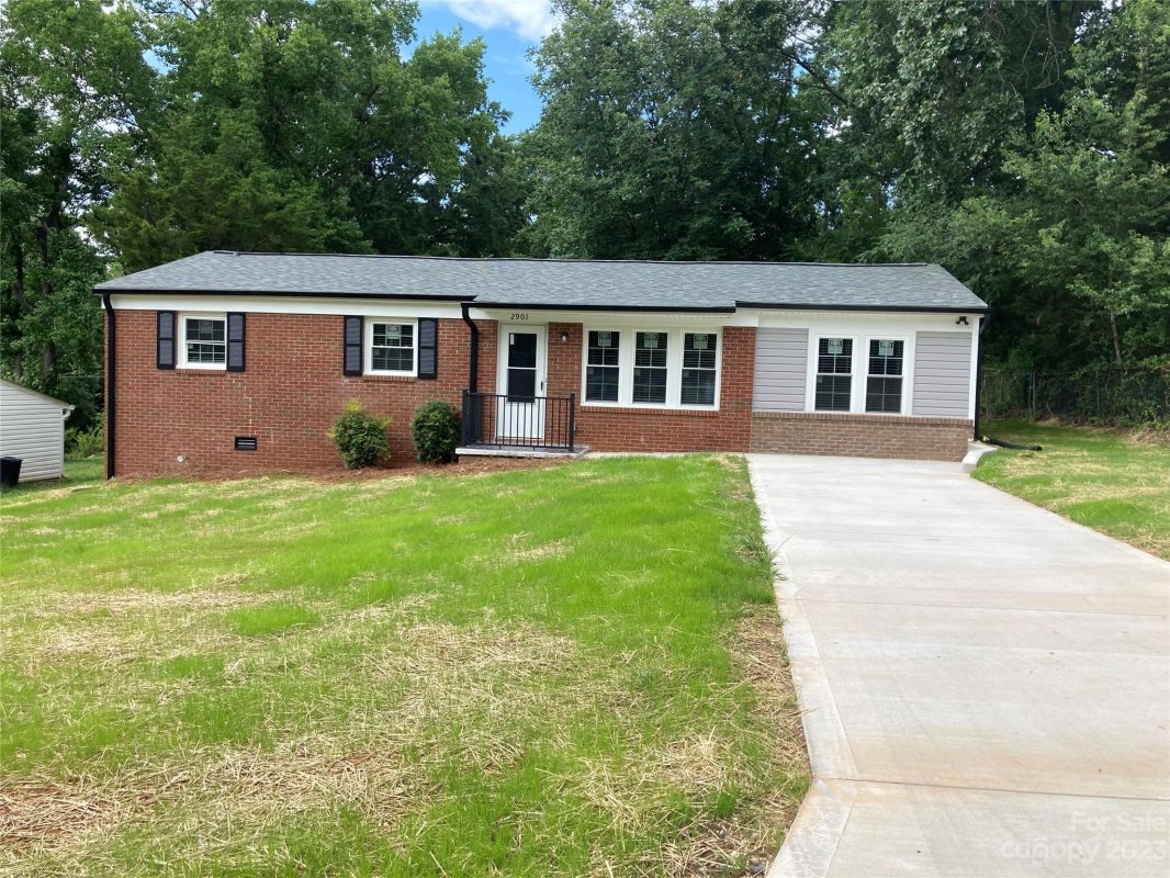 2901 Fallswood Drive