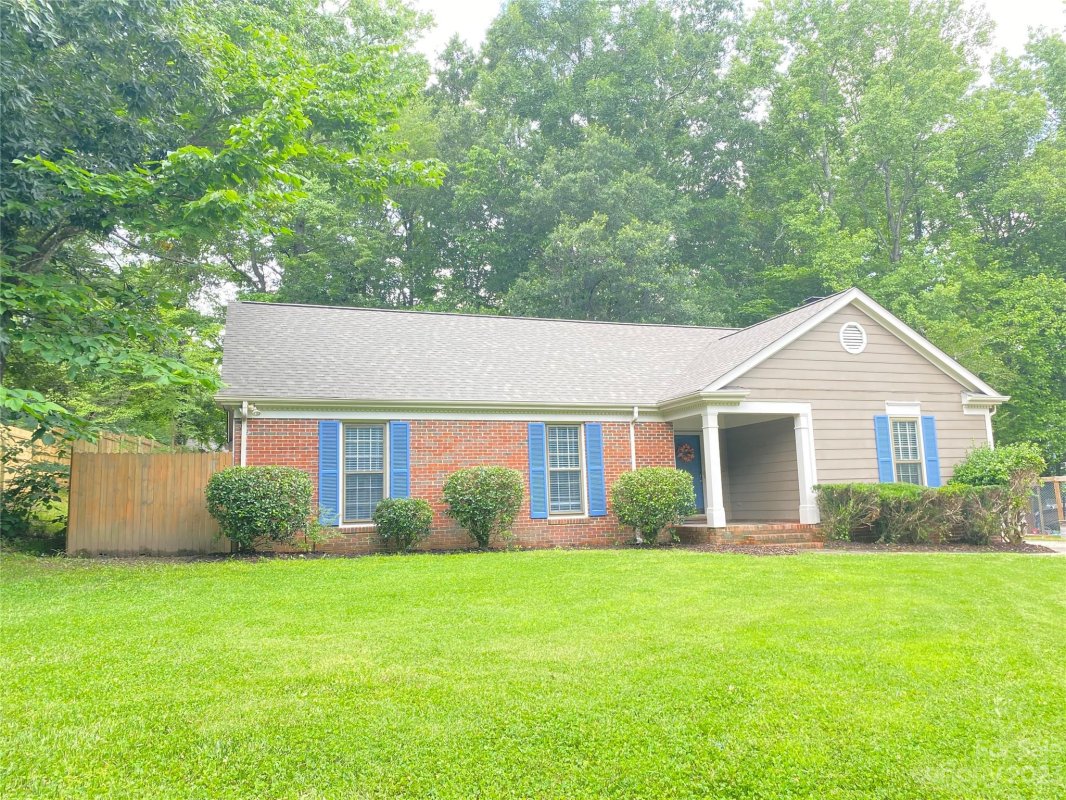 2141 Dembrigh Lane