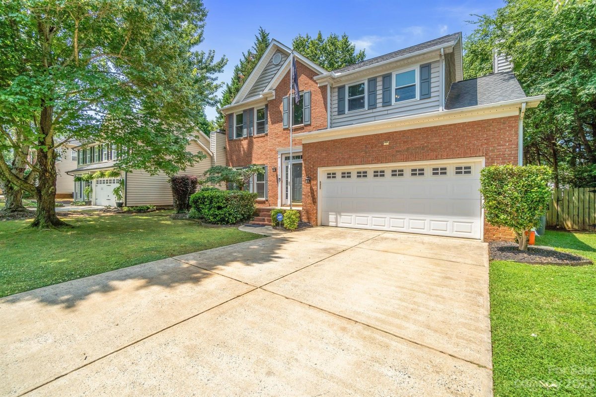 3116 Glen Summit Drive