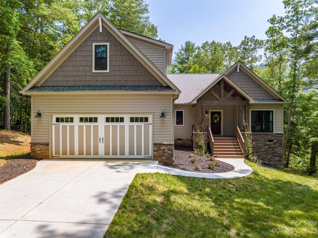 93 Farm Valley Court