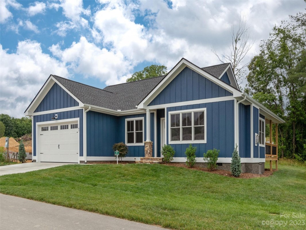 97 Olde Oak Way