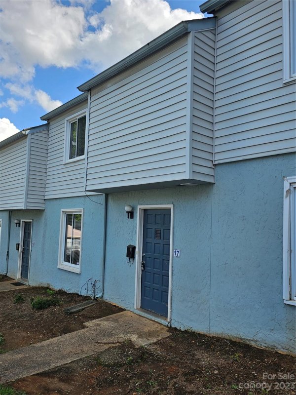 1901 Mereview Court 17