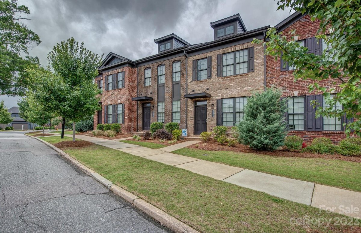 1209 River Drive