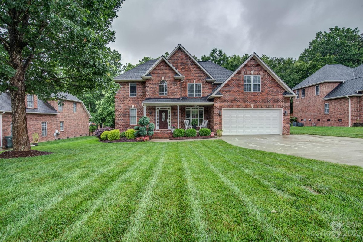 3741 Tea Olive Road