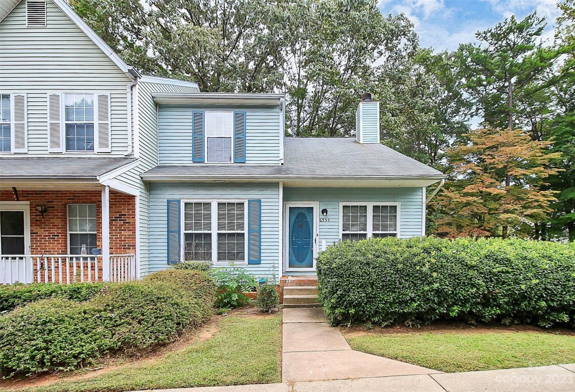 6355 Windsor Gate Lane