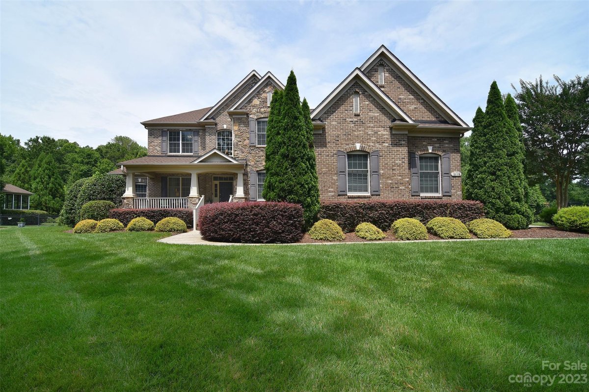6008 Autumn Blossom Lane