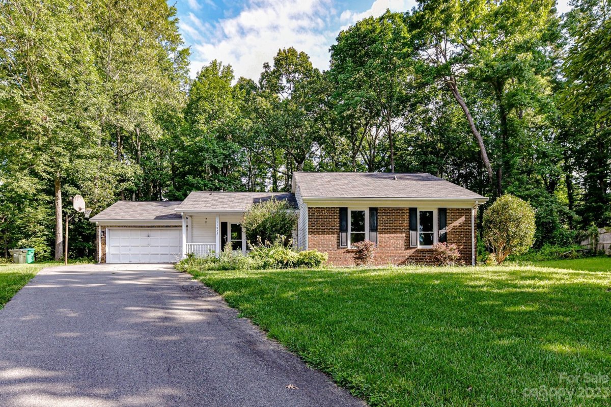 1105 Forest Wood Drive