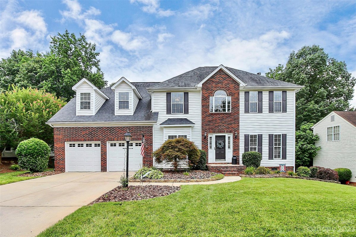 1819 Cloudburst Drive