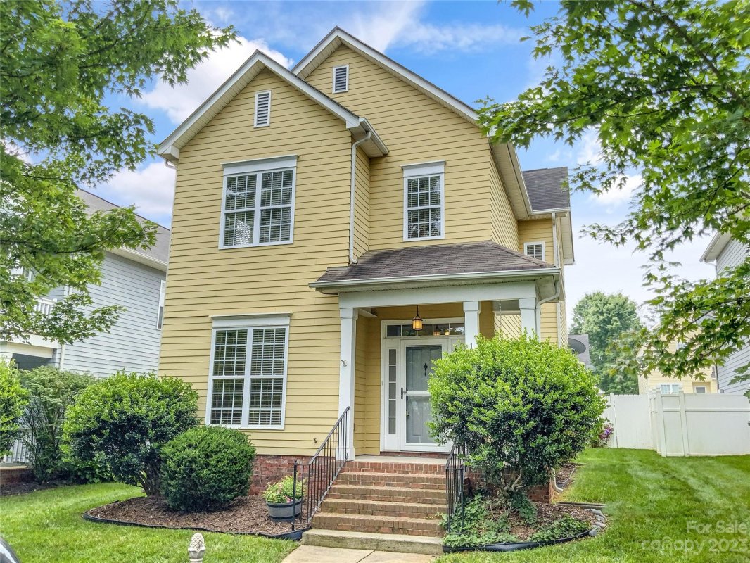 112 Decatur Avenue